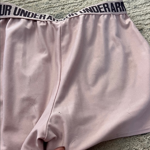 Under Armour Gray, light pink/purple, and Pink Shorts Set - Picture 5 of 6